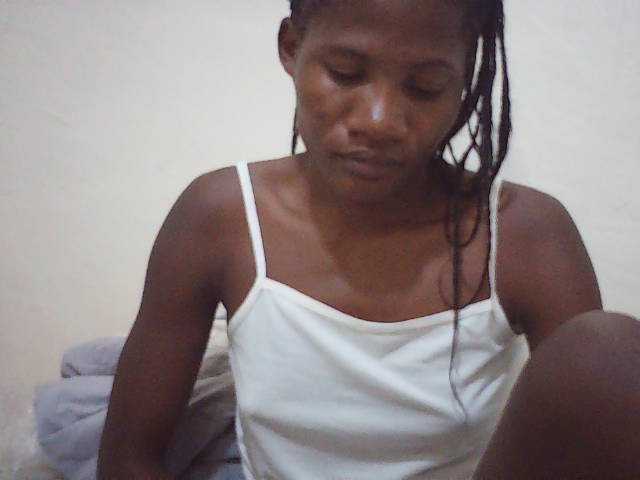sweetlove04 live cam on BongaCams