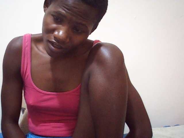 sweetlove04 live cam on BongaCams
