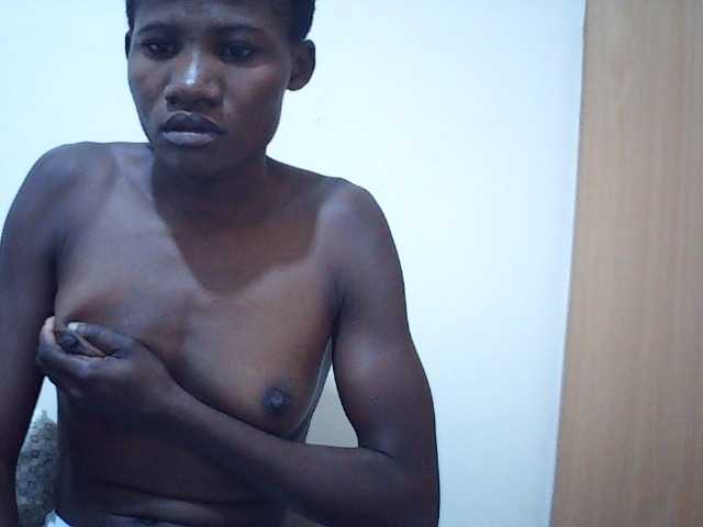 sweetlove04 live cam on BongaCams