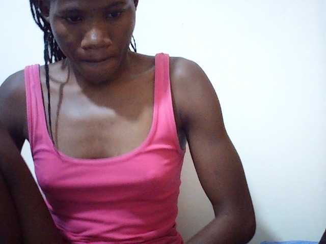 sweetlove04, en vivo ahora en BongaCams