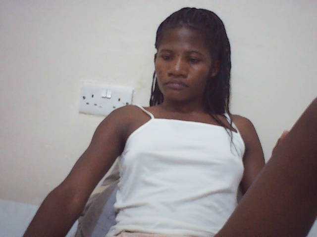 sweetlove04 live cam on BongaCams