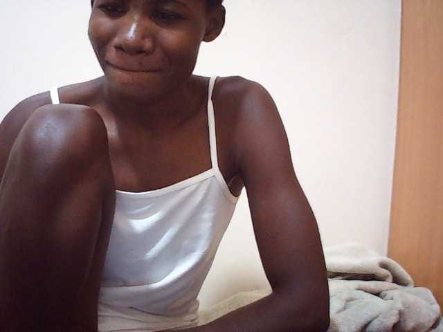 sweetlove04 live cam on BongaCams