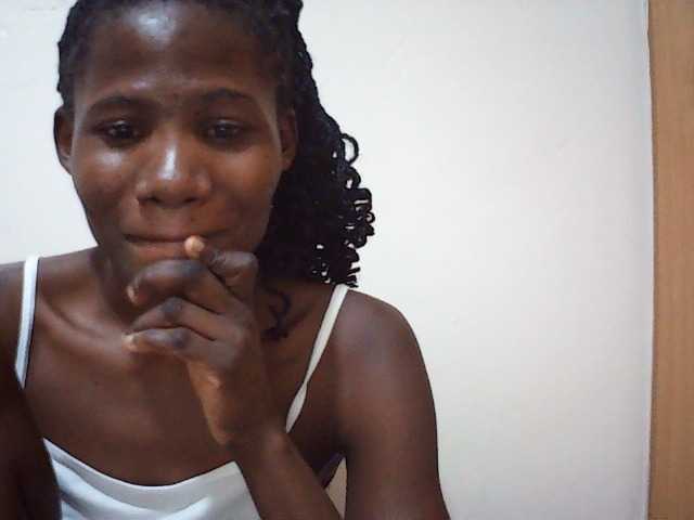 sweetlove04 live cam on BongaCams