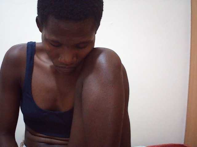 sweetlove04 live cam on BongaCams