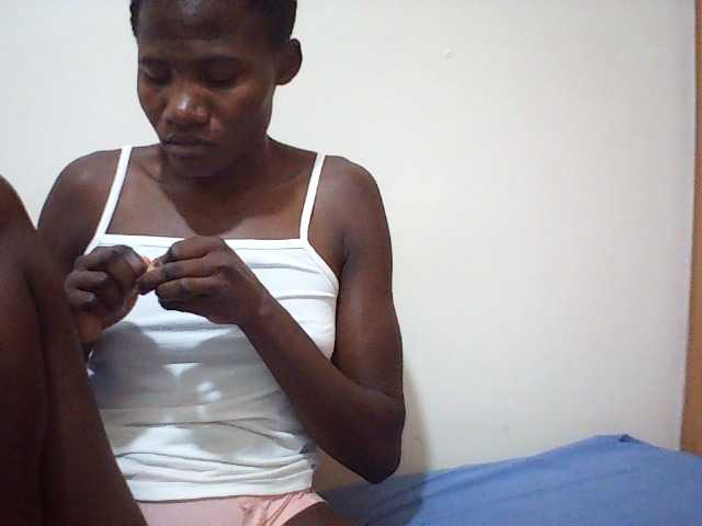 sweetlove04 live cam on BongaCams