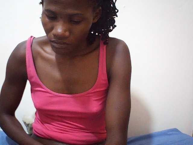 sweetlove04 live cam on BongaCams