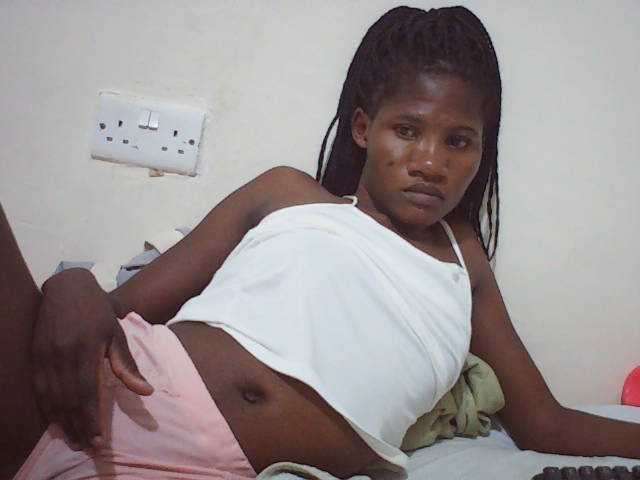 sweetlove04 live cam on BongaCams