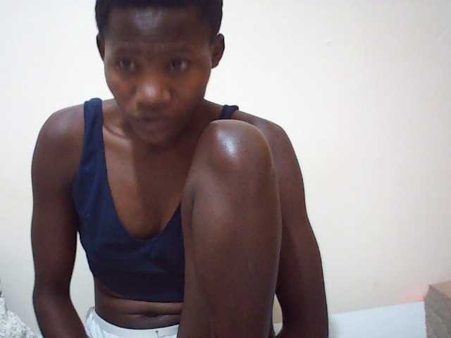 sweetlove04 live cam on BongaCams