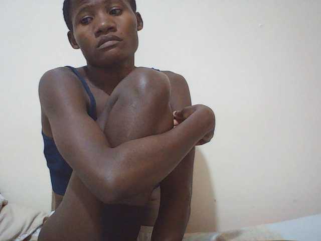 sweetlove04 live cam on BongaCams