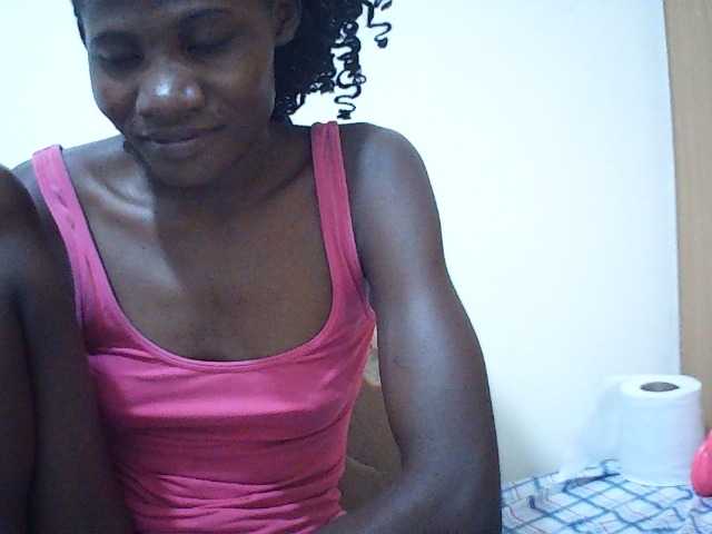 sweetlove04 live cam on BongaCams
