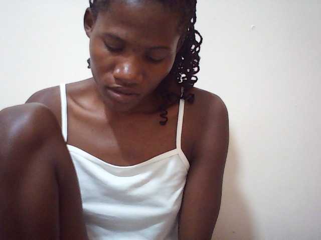 sweetlove04 live cam on BongaCams