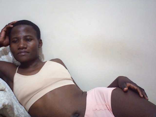 sweetlove04 live cam on BongaCams