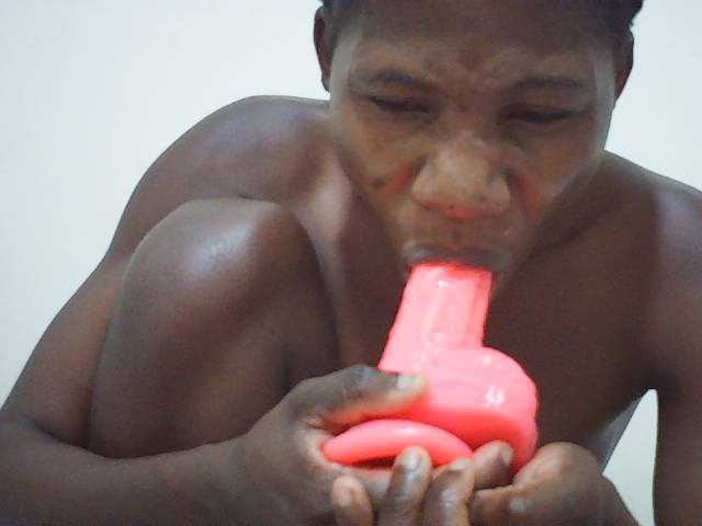 sweetlove04 live cam on BongaCams