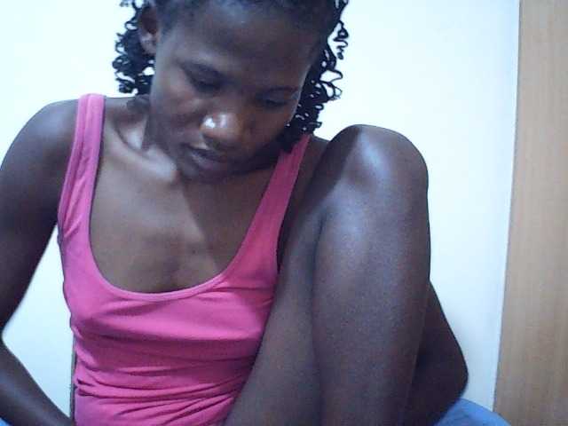 sweetlove04 live cam on BongaCams