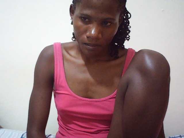 sweetlove04 live cam on BongaCams