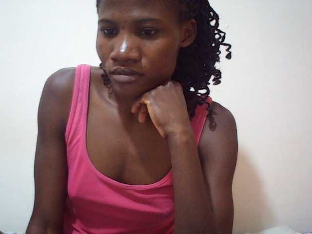 sweetlove04 live cam on BongaCams