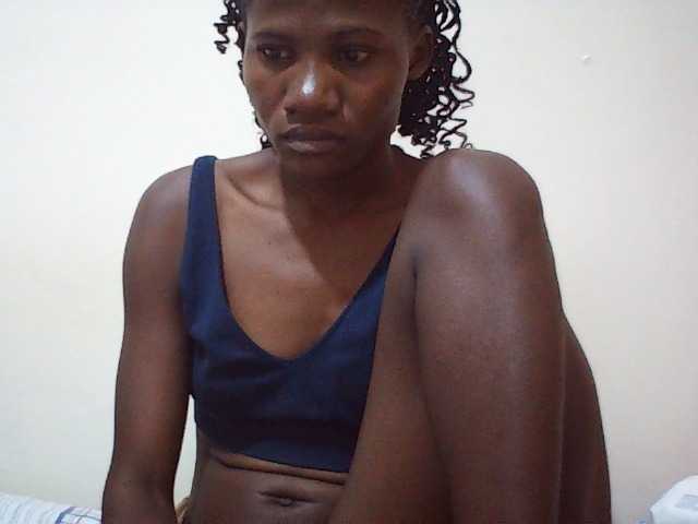 sweetlove04 live cam on BongaCams