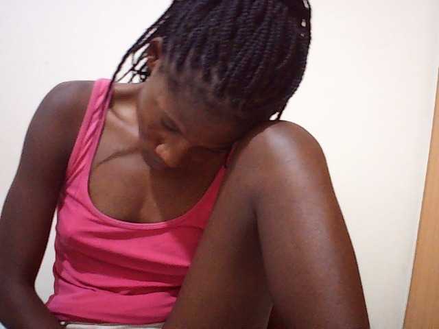 sweetlove04 live cam on BongaCams