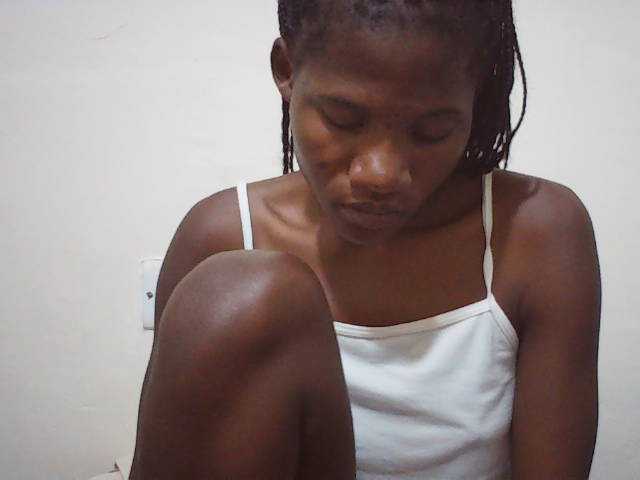 sweetlove04 live cam on BongaCams