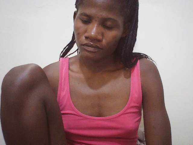 sweetlove04 live cam on BongaCams
