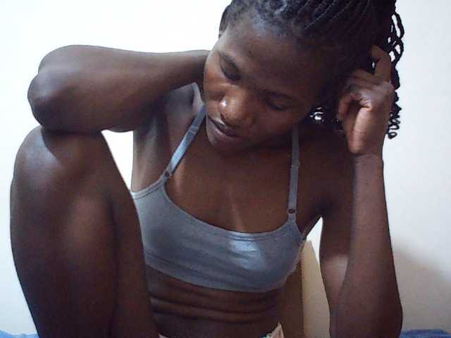 sweetlove04 live cam on BongaCams