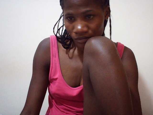 sweetlove04 live cam on BongaCams