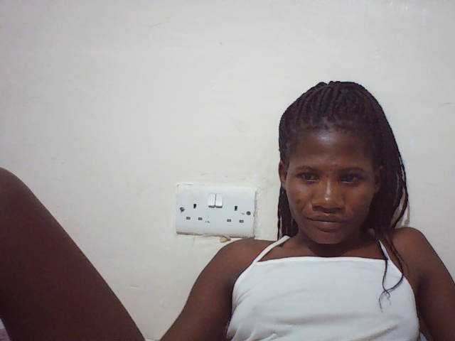 sweetlove04 live cam on BongaCams