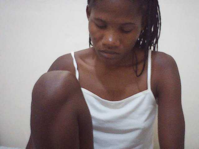 sweetlove04 live cam on BongaCams