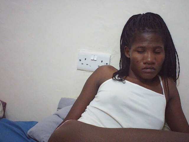 sweetlove04 live cam on BongaCams