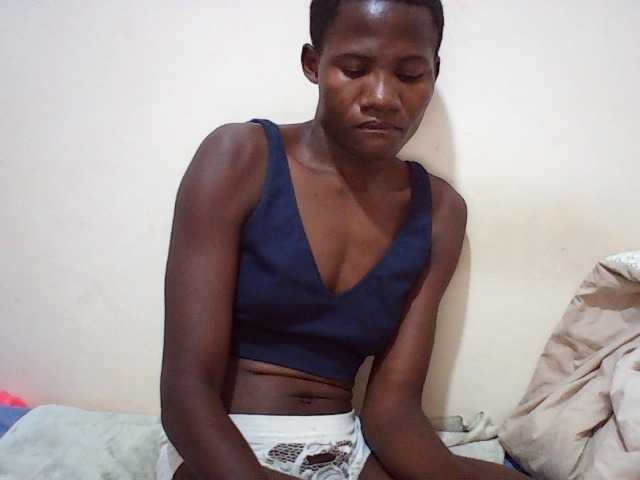 sweetlove04 live cam on BongaCams