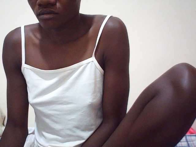sweetlove04 live cam on BongaCams