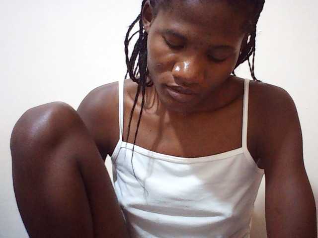 sweetlove04 live cam on BongaCams