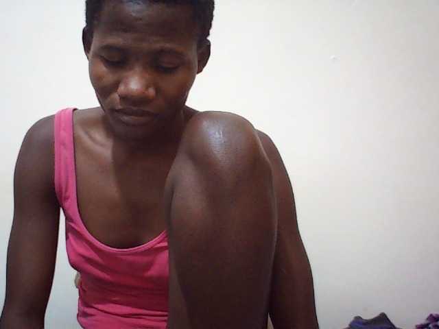sweetlove04 live cam on BongaCams