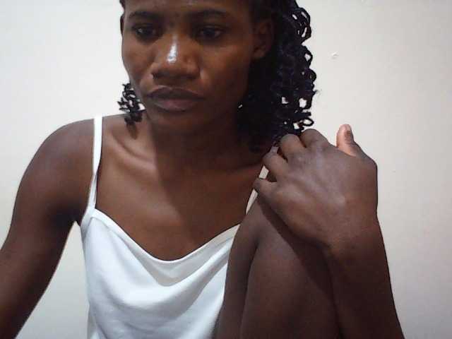 sweetlove04 live cam on BongaCams