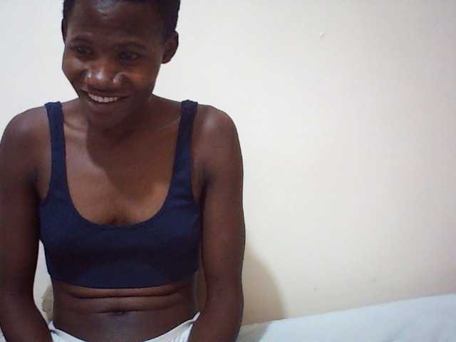 sweetlove04 live cam on BongaCams