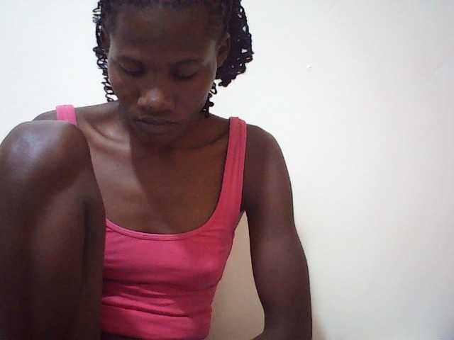sweetlove04 live cam on BongaCams