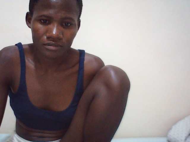 sweetlove04 live cam on BongaCams