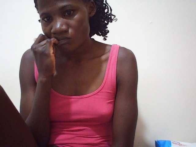 sweetlove04 live cam on BongaCams