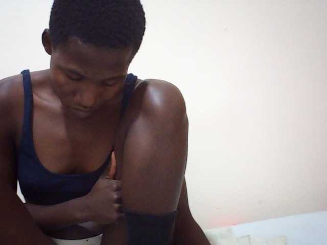 sweetlove04 live cam on BongaCams