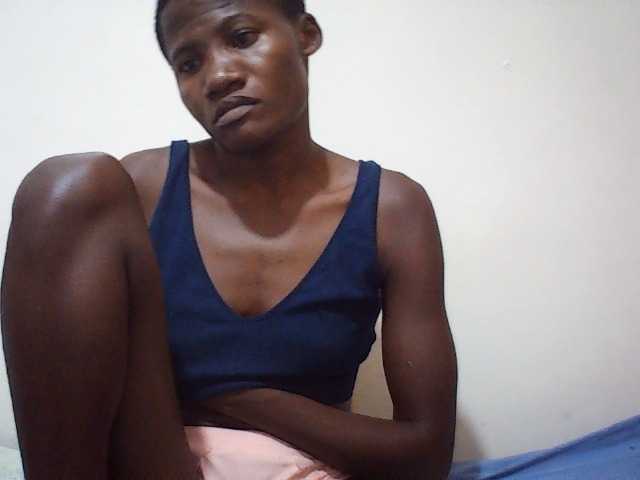 sweetlove04 live cam on BongaCams