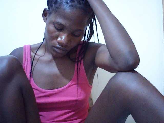 sweetlove04 live cam on BongaCams