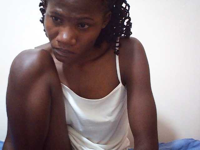 sweetlove04 live cam on BongaCams