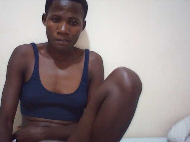 sweetlove04 live cam on BongaCams