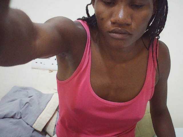 sweetlove04 live cam on BongaCams