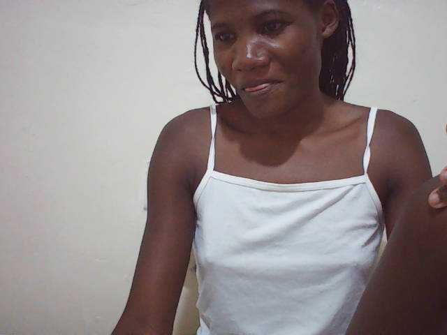 sweetlove04 live cam on BongaCams