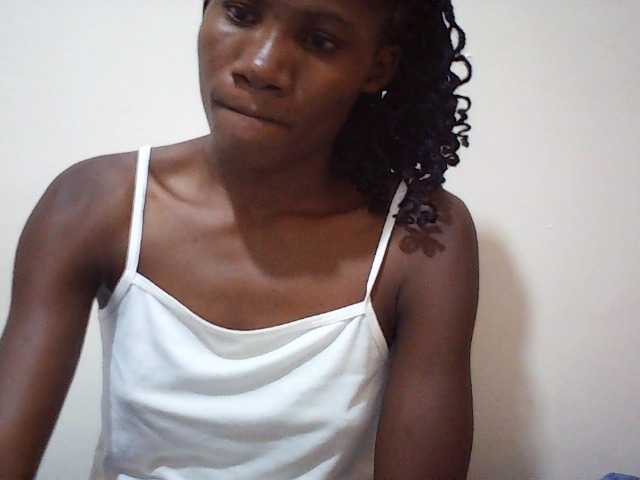 sweetlove04 live cam on BongaCams