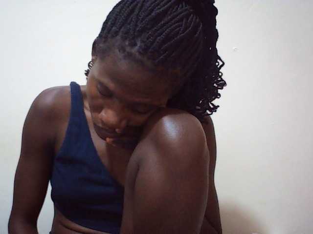 sweetlove04 live cam on BongaCams
