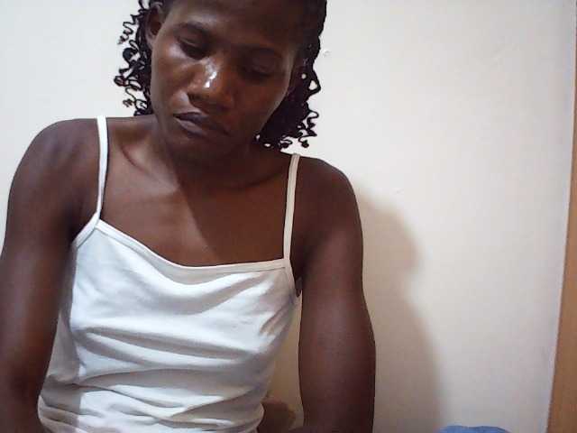 sweetlove04 live cam on BongaCams