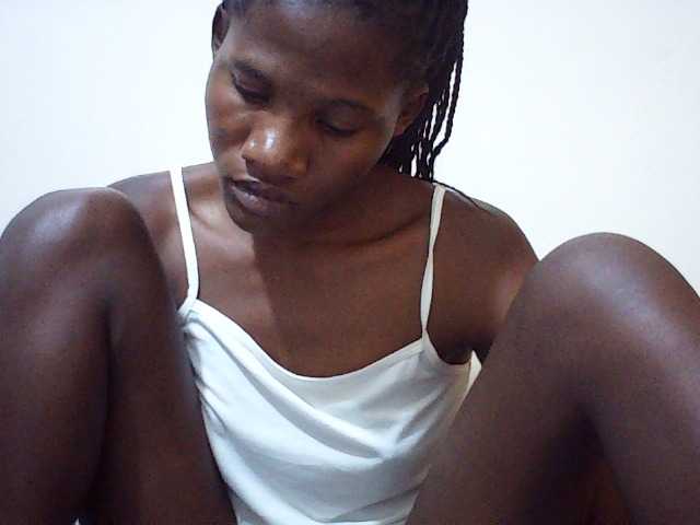 sweetlove04 live cam on BongaCams