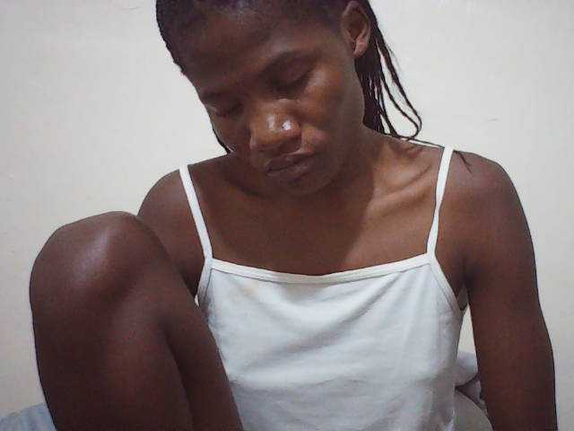 sweetlove04 live cam on BongaCams